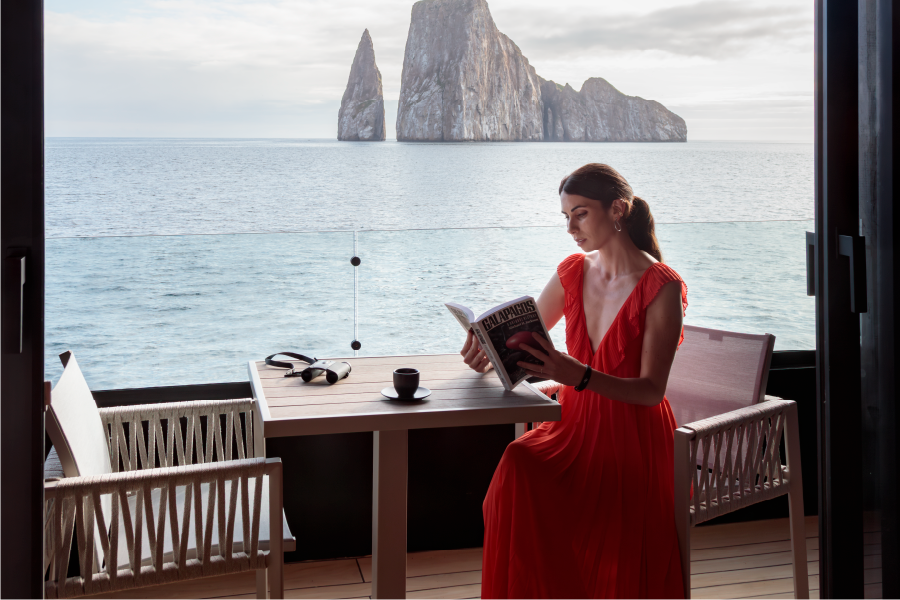 Galapagos yacht charter routes and itineraries map