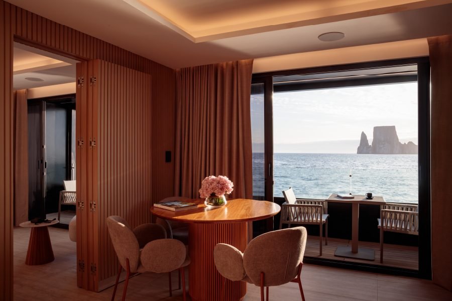 Interior suite on a luxury Galapagos yacht
