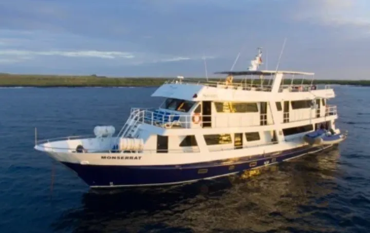 monserrat galapagos YKb8E03ay6faol4b