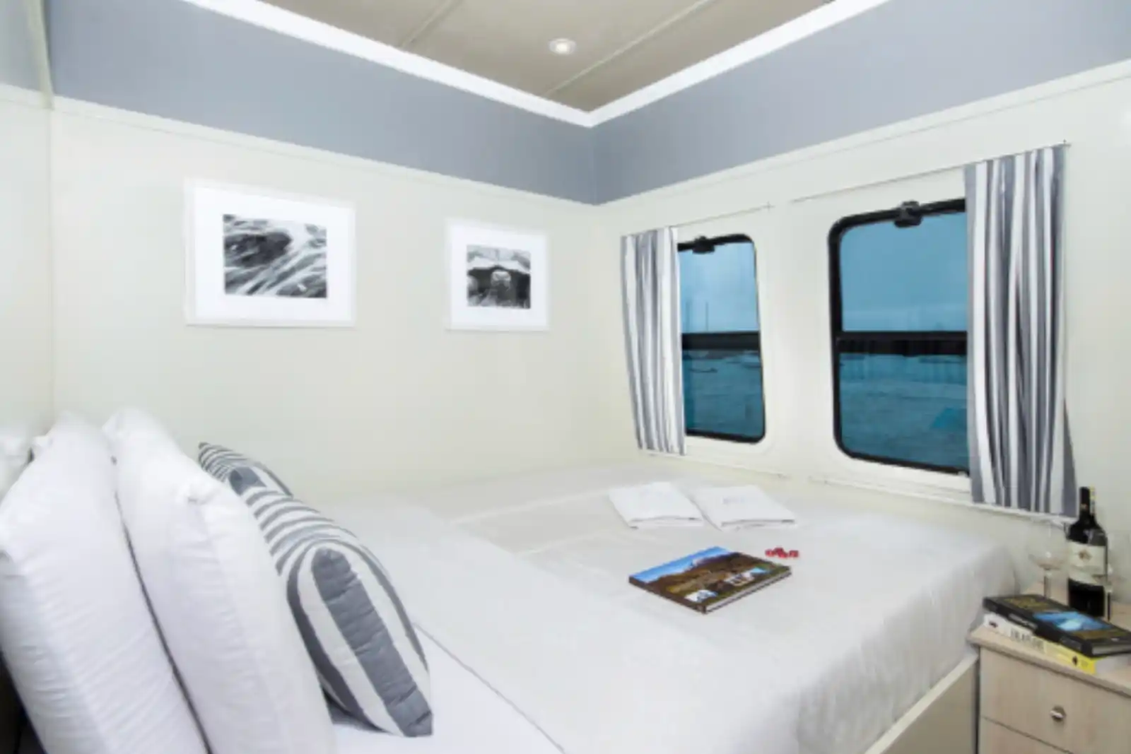 Archipel Galapagos catamaran gallery